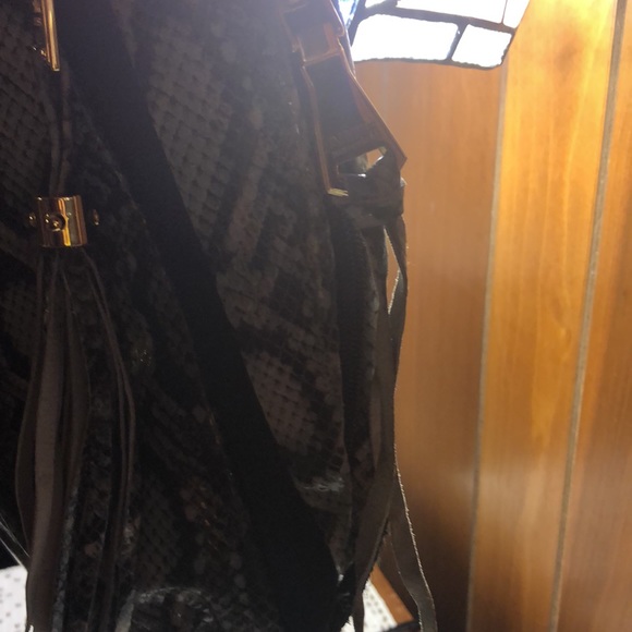 Aimee Kestenberg Tuscany Hobo.Real leather& suede Faux snakeskin embossed🤗 - Picture 6 of 15